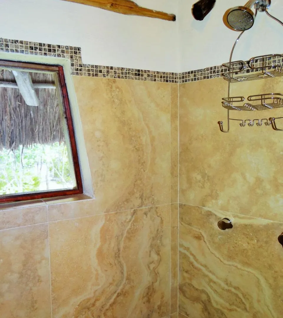 Pueblito Selva Chemuyil别墅 山林小屋