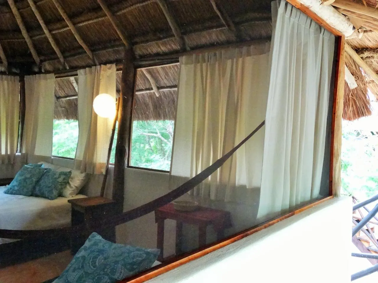 山林小屋 Pueblito Selva Chemuyil别墅
