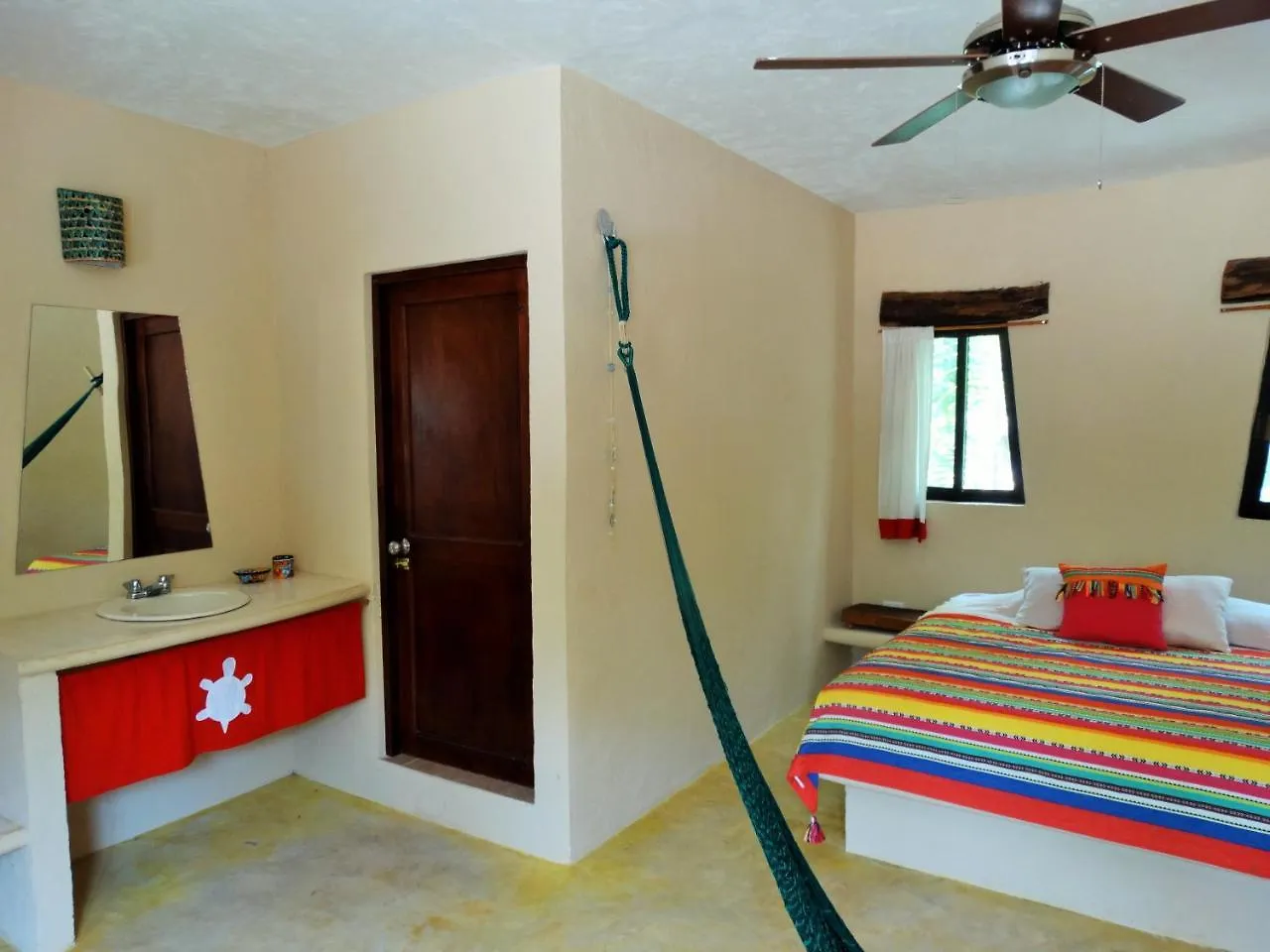 山林小屋 Pueblito Selva Chemuyil别墅
