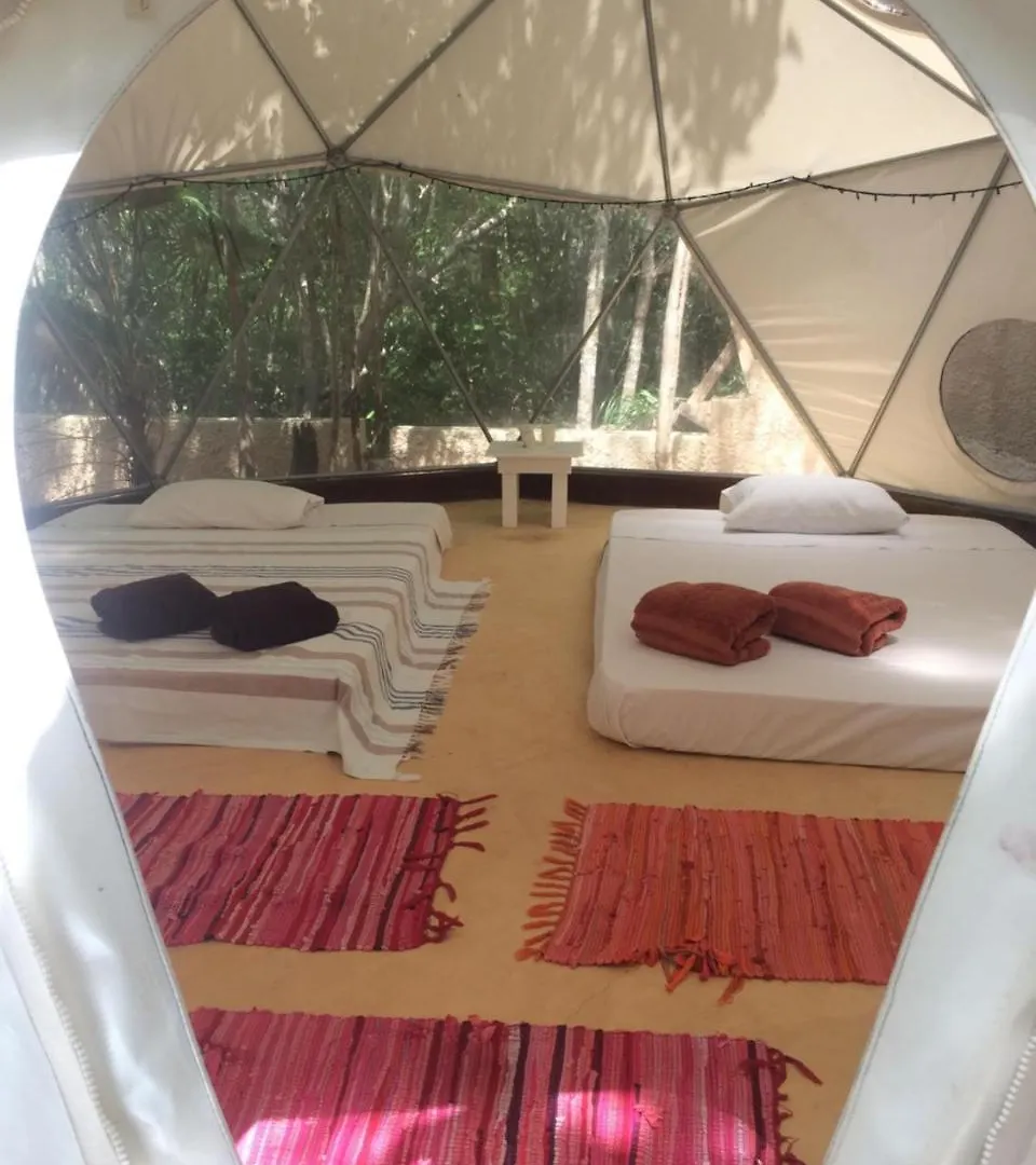Pueblito Selva Chemuyil别墅 山林小屋